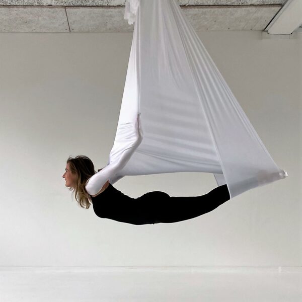 Uddannelse i Aerial-Yoga, forår 2025